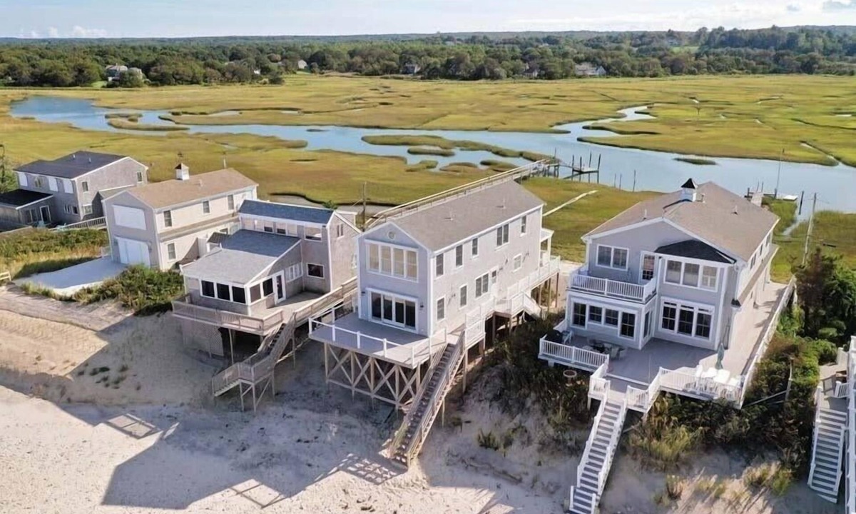 East Sandwich House | Sand, Sea and Serenity On The Bay RPAM107