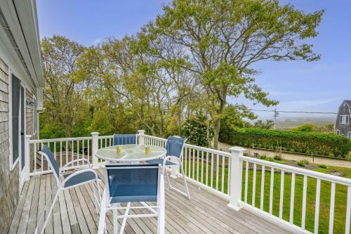 South Chatham House | Sea Mist Cottage by the sea w/central AC views