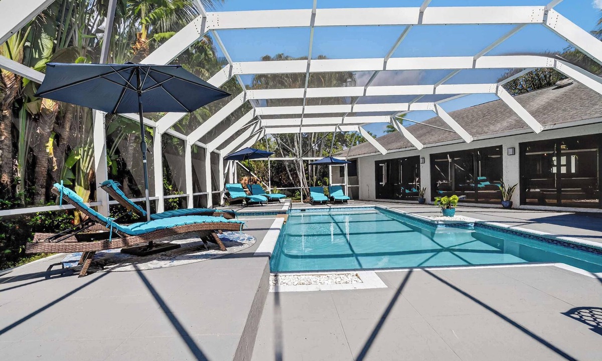 Delray Beach House | Seabreeze Court by Rove 4BR Home w Pool & HotTub