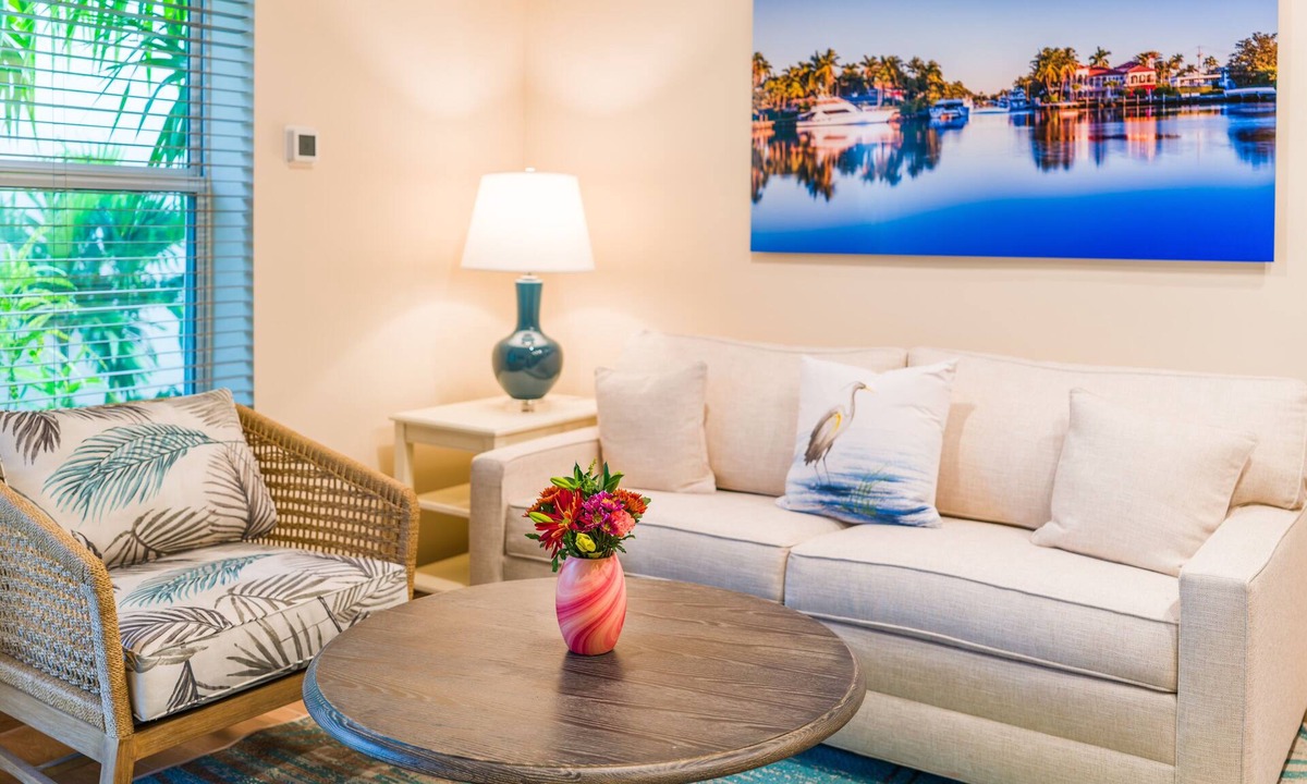 East Fort Lauderdale Hotel | Seaside Villas