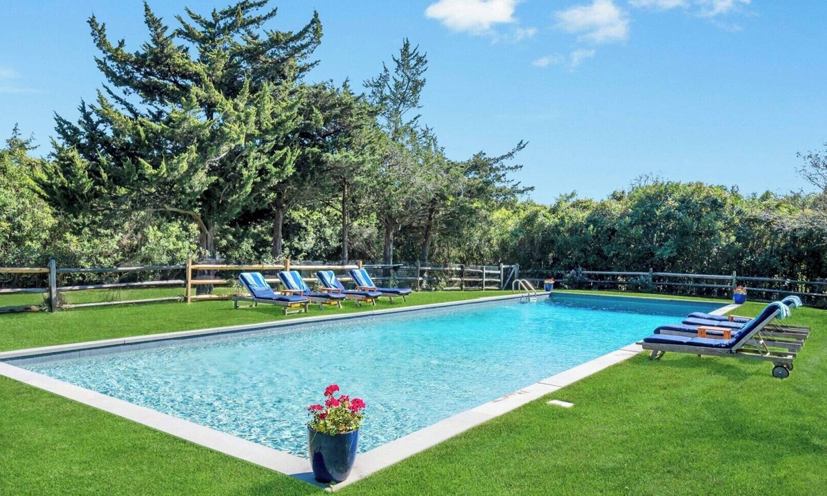 North Sea House | Secluded, Charming Southampton Farmhouse with pool, gardens, and timeless.