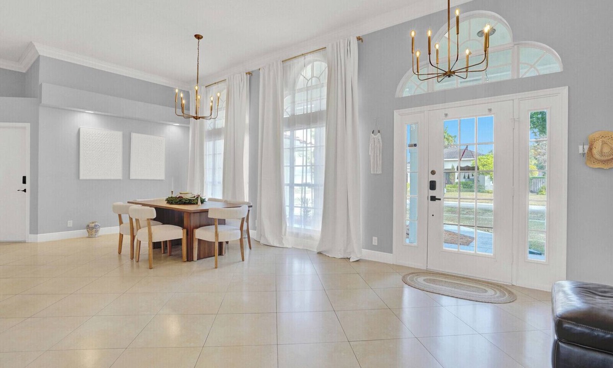 Greenview Shores House | Serene Equestrian Spa Villa