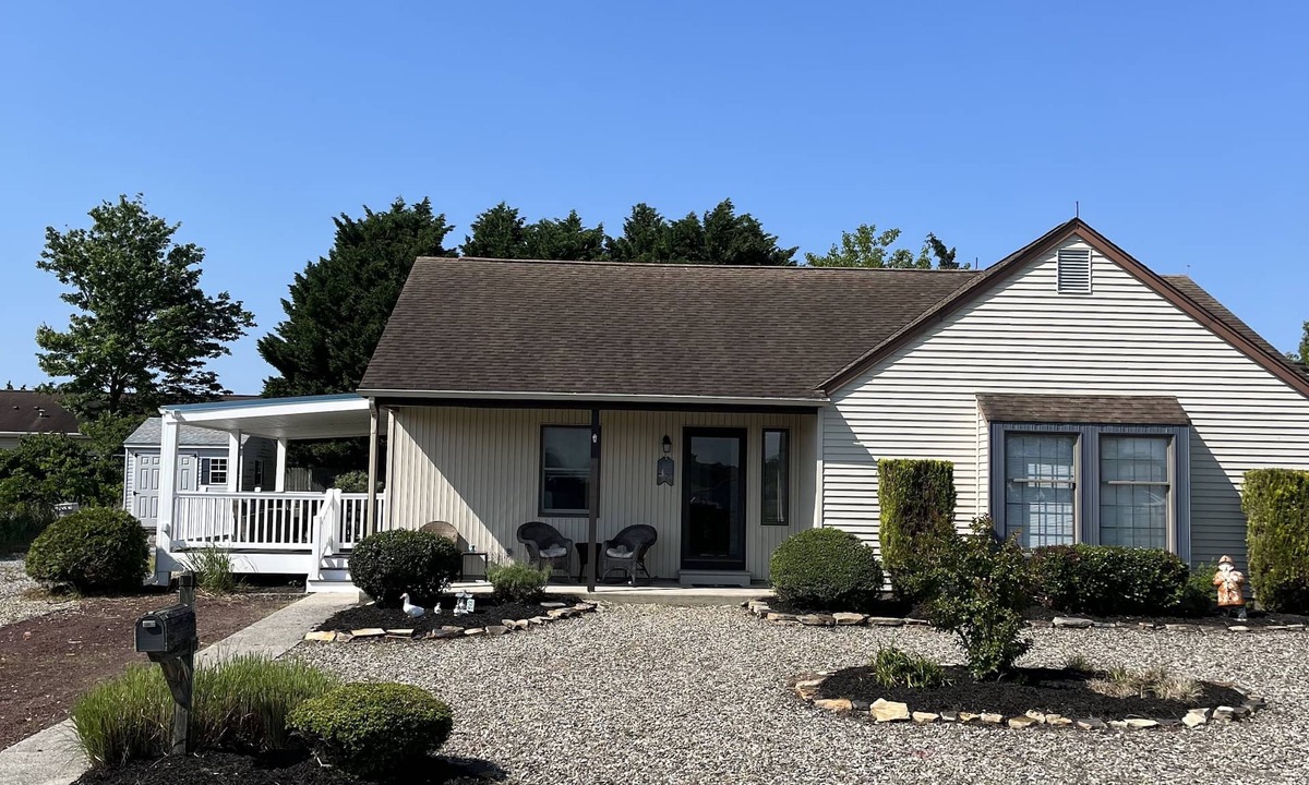 Villas House | Short walk to the bay and bike trails