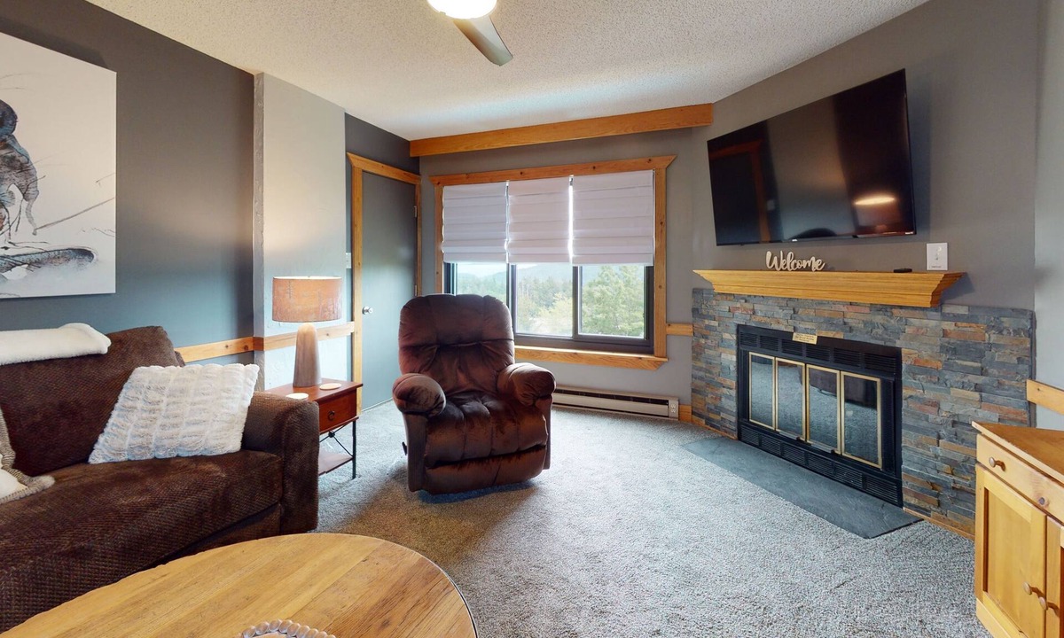 Snowshoe Condo | Silver Creek #1607 - Brigham Two Bedroom Condo by RedAwning