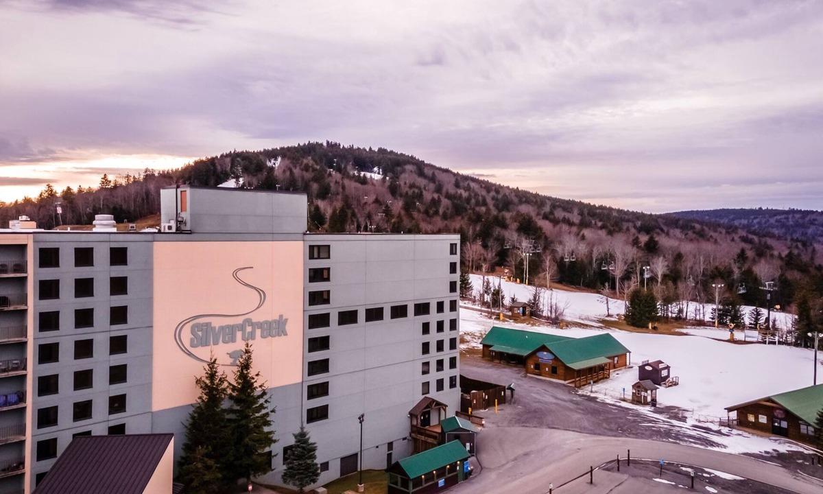 Edray Condo | SilverCreek-2 Bedroom, 2 Bath Condo on the slopes w/night skiing!