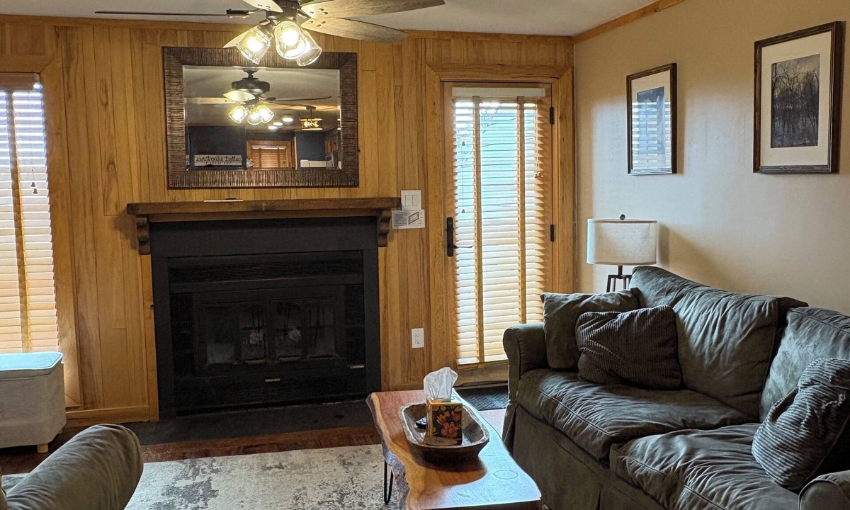 Edray Condo | Ski in/ski out, 2-bedroom condo in Snowshoe Mountain
