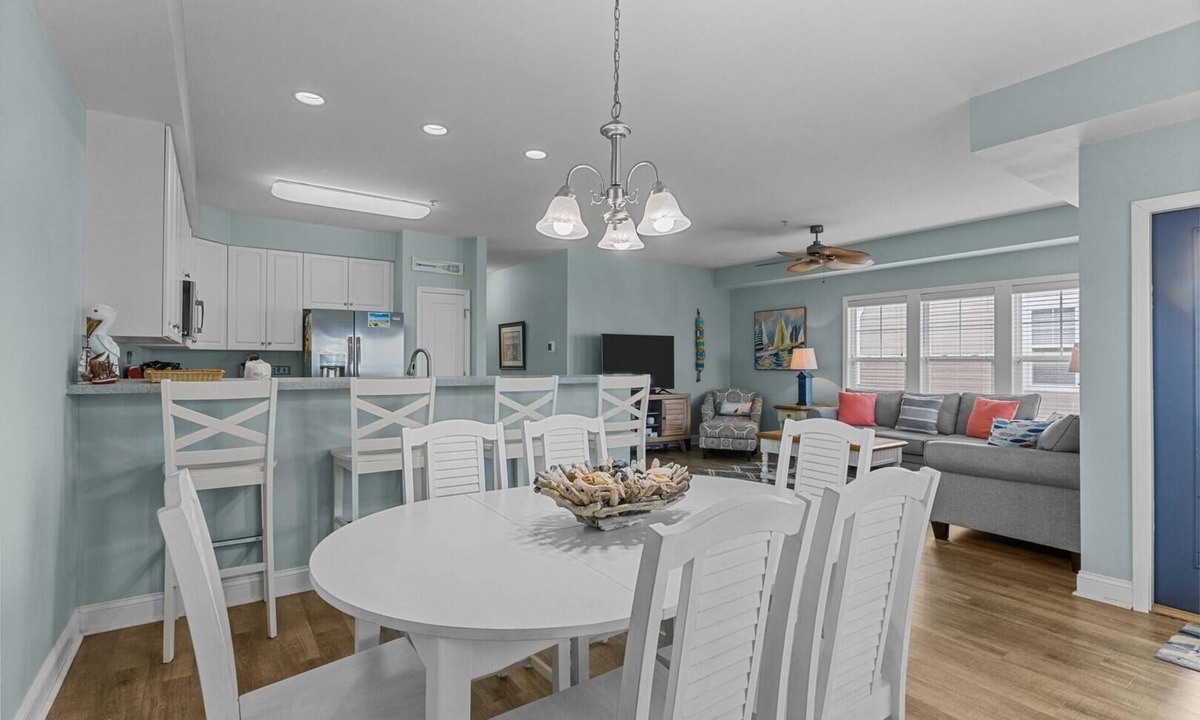 Atlantic Beach Condo | Slack Tide 3 Bedroom Condo by RedAwning