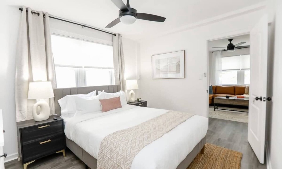 Cottage Line Apartment | Sojourn at South Shore Just a 3 Min Walk to Beach