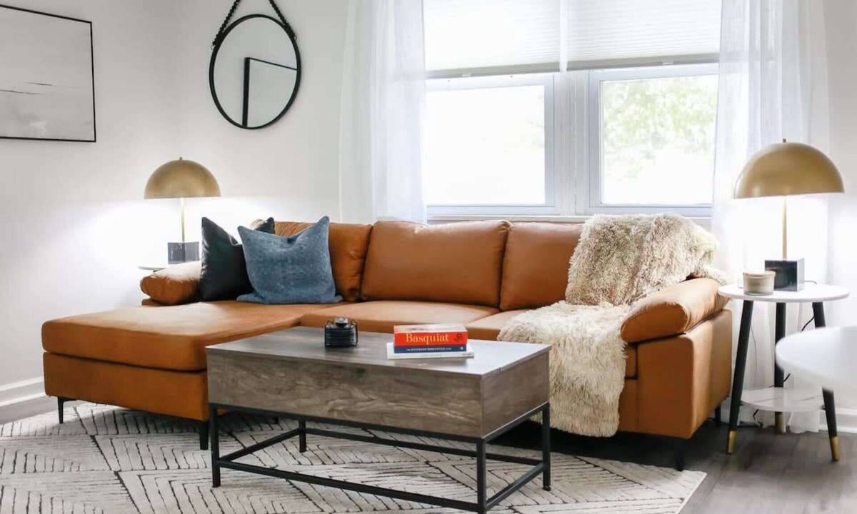 Cottage Line Apartment | Sojourn | The South Shore Apartments