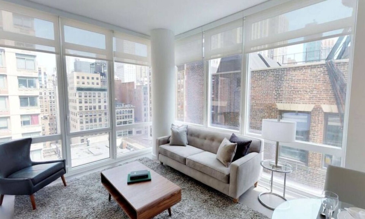 Koreatown Condo | Solari 1BR Retreat with Rooftop Garden