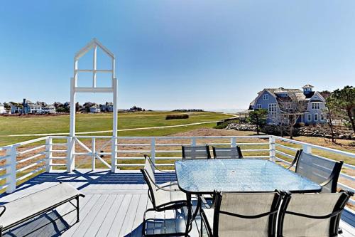 Mashpee House | South Cape Escape