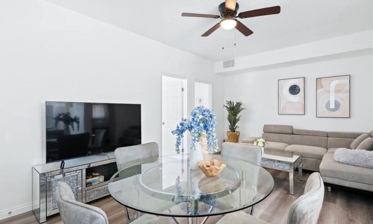 Hacienda Heights Apartment | Spacious 2-bedroom apartment in pleasant Hacienda Heights with WiFi, AC