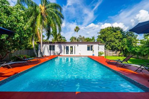 Little Haiti House | Spacious 3 bedroom Home with Oversized Pool & Backyard