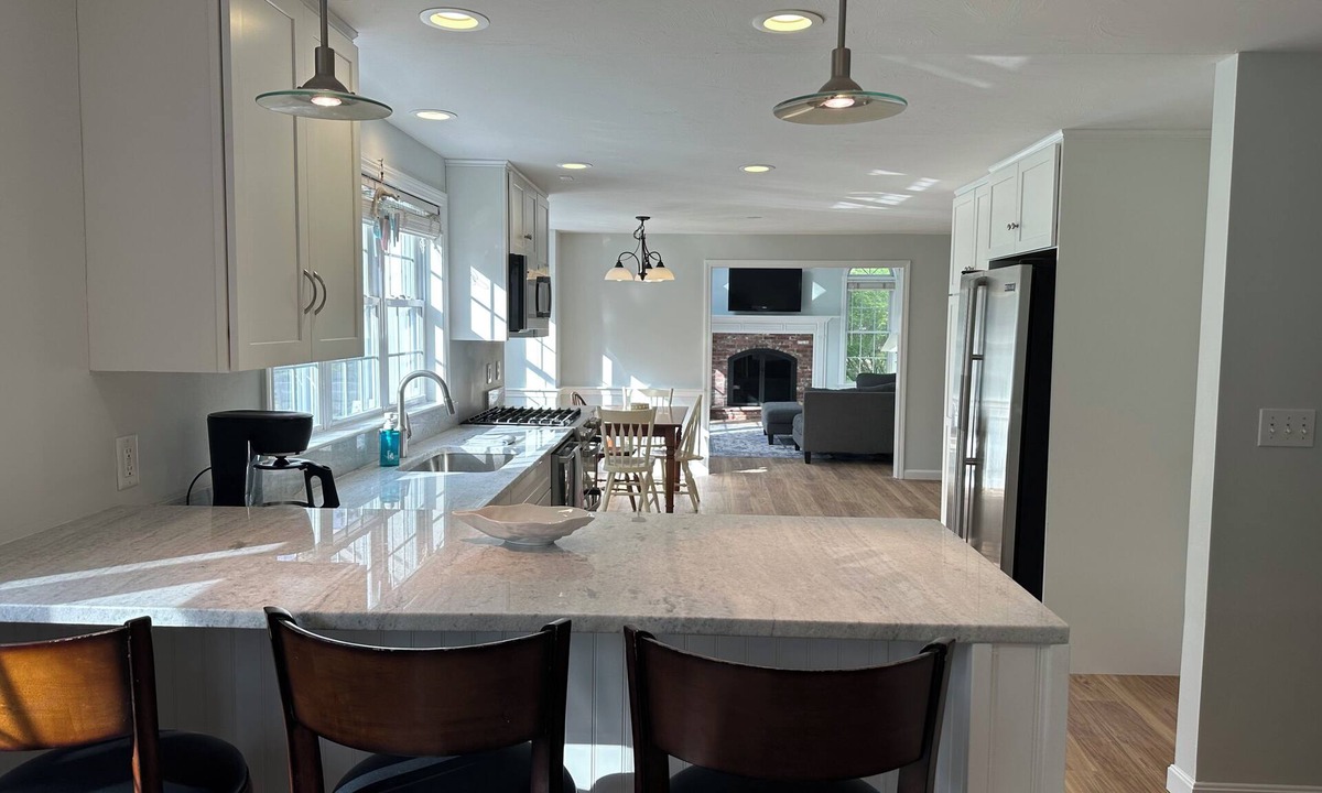Marstons Mills House | Spacious 4 bedroom PRIVATE HOME centrally located to all the Cape has to offer