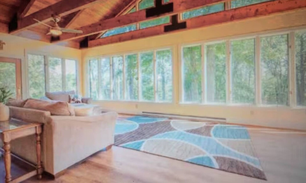 Rio Condo | Spacious BR with Bathroom & Pond View