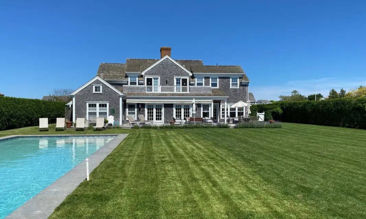 Siasconset House | Spacious, bright Sconset home (4 bedroom)