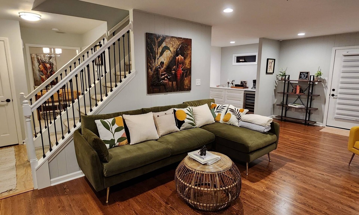 Foxcroft House | Spacious & Private Willow Creek Getaway ★ King Bed & Laundry ★ Near DT Raleigh