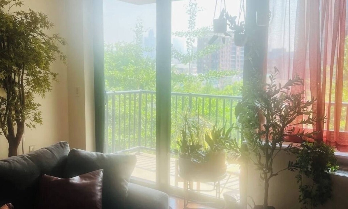 The Waterfront Condo | Spacious Zen Den 2 bedrooms, 2 bathrooms with easy commute to NYC