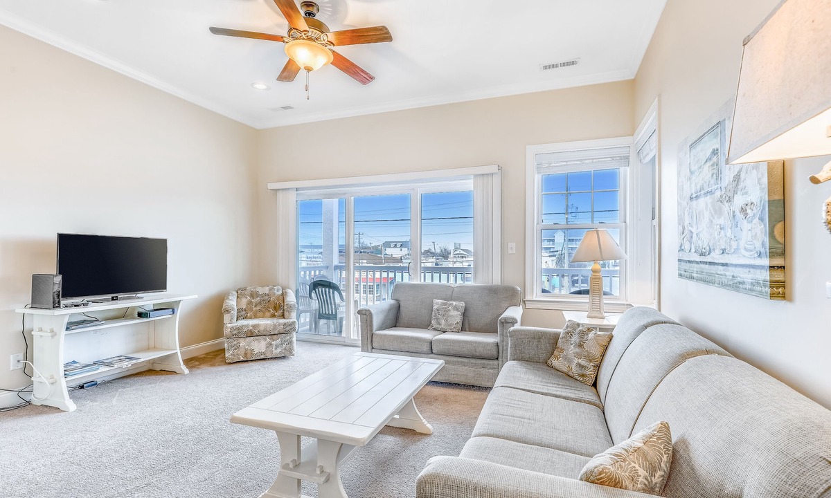 Ocean City House | Sparkling Family Townhouse w/Private Balcony/Washer/Dryer/Free WiFi/Central AC