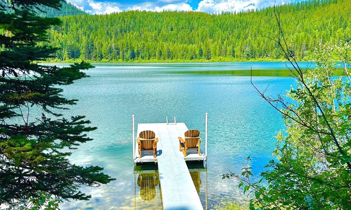 Columbia Falls House | Spectacular Lakefront: Solitude, game-room & hike& bike trails. Glacier 12miles
