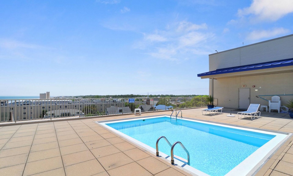 Rehoboth Beach Condo | Steps to Beach Downtown Rehoboth Beach Efficiency Pool Parking