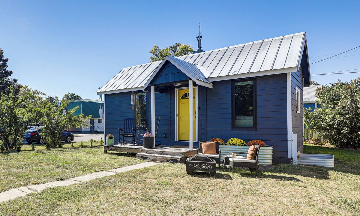 Kalispell House | Steps to Dtwn Kalispell! Pet-Friendly Home w/Yard