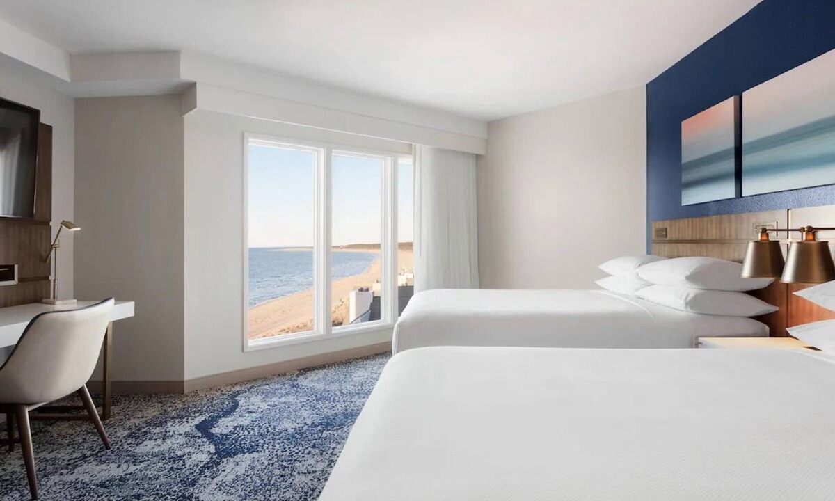 Northeast Virginia Beach Hotel | Steps to Virginia Beach: Overlooking Bay with Pool, Restaurant , Fitness & Trail