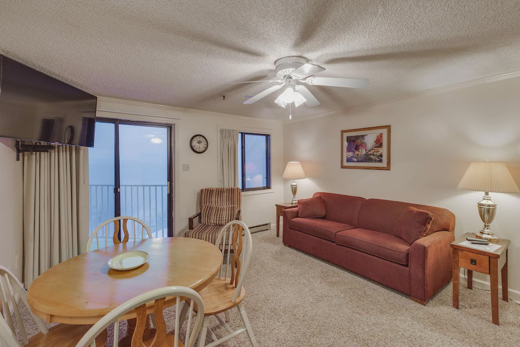 Edray Condo | Stroll to Slopes, Village Area, Ski in/out Unit252