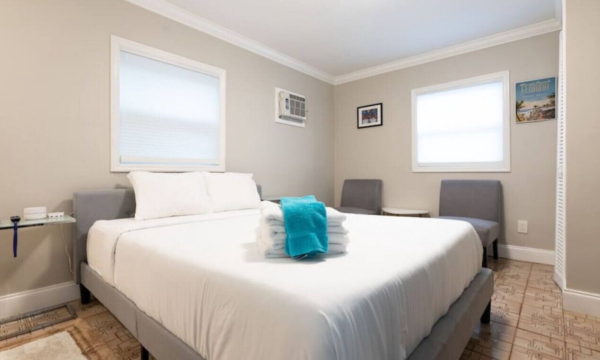 The Roads House | Studio Apt Close to Brickell 5 star reviews