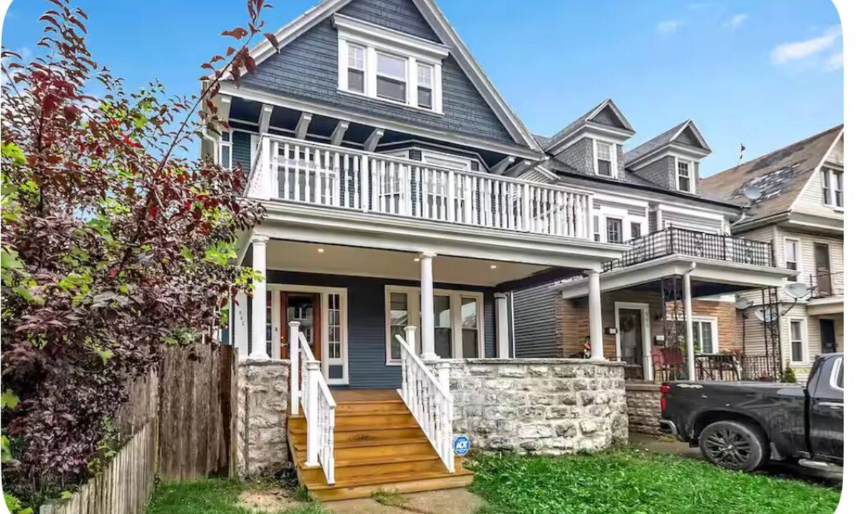 Buffalo House | Stunning Elmwood Village Lower