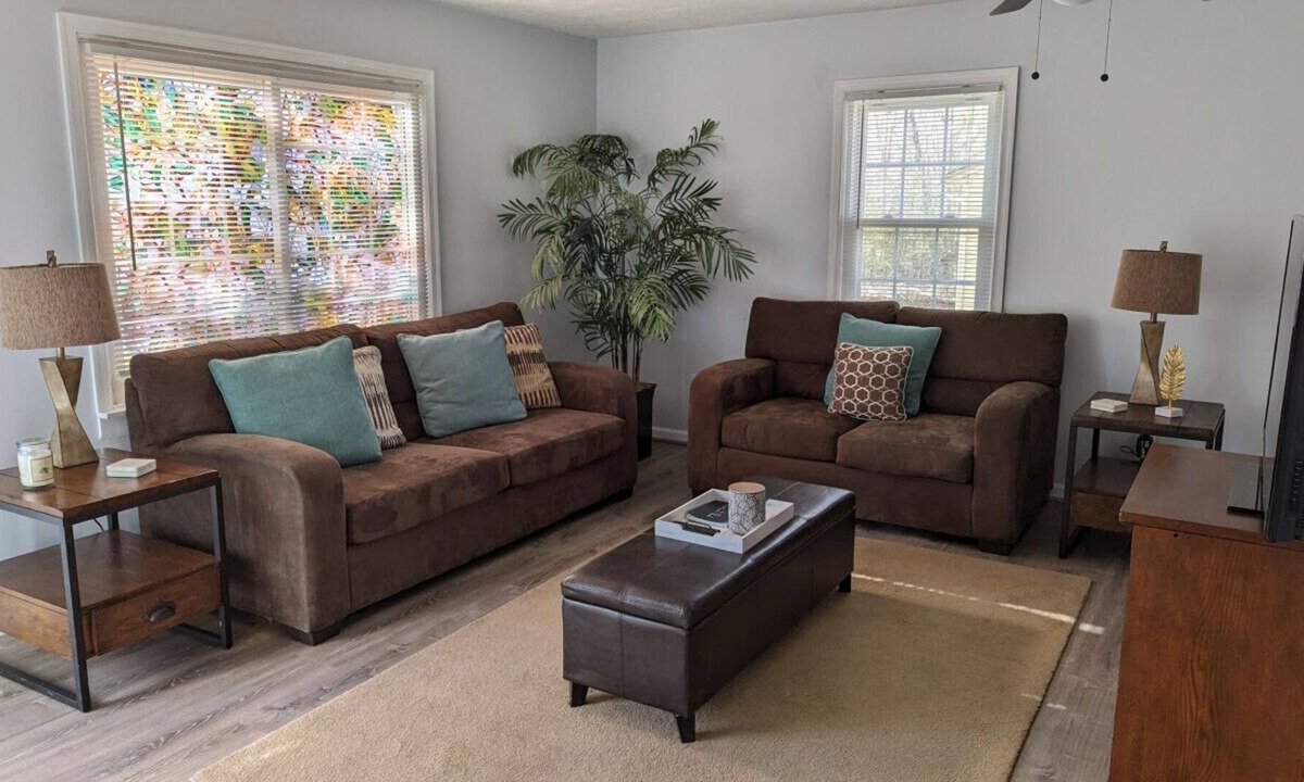 Buena Vista House | Stylish 3-Bedroom Home in the Countryside