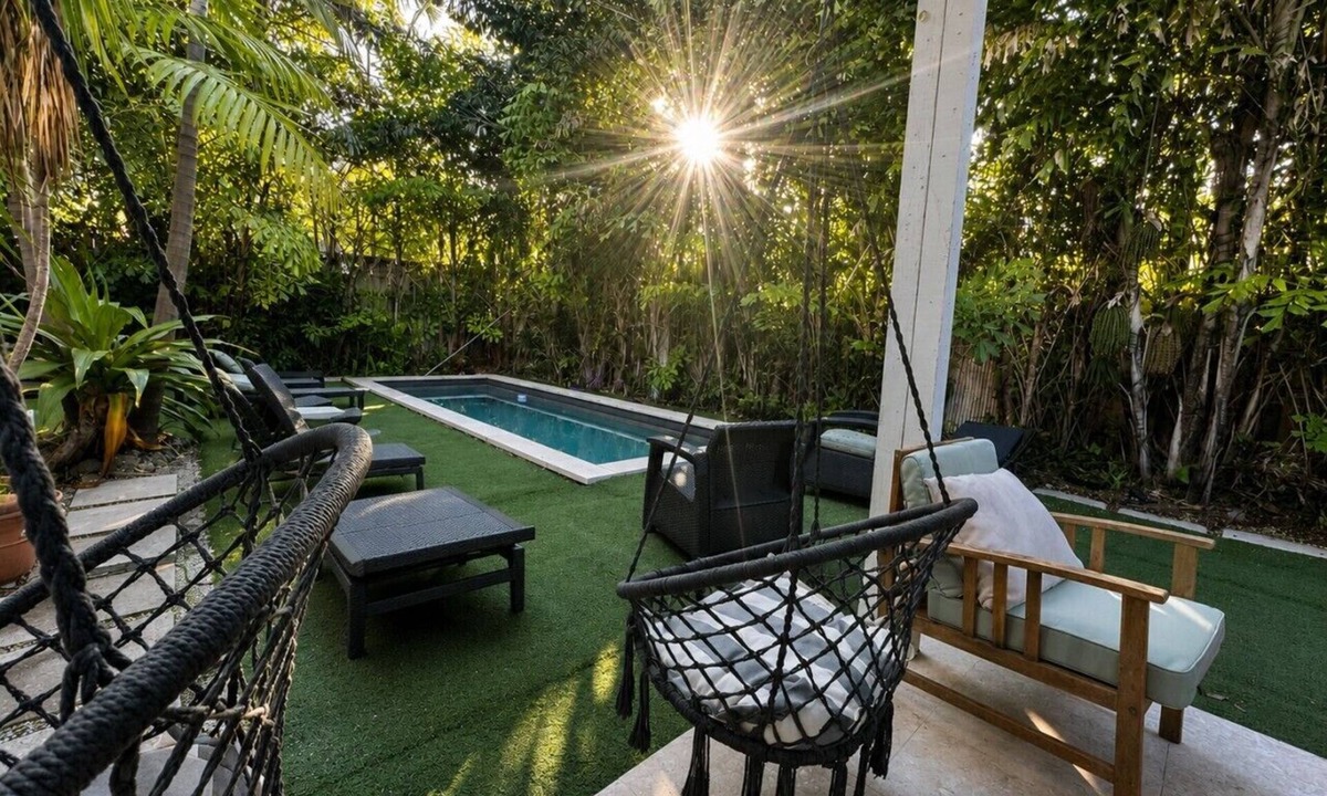Northeast Coconut Grove Villa | Stylish and Trendy Villa with Heated Pool in Heart of Downtown