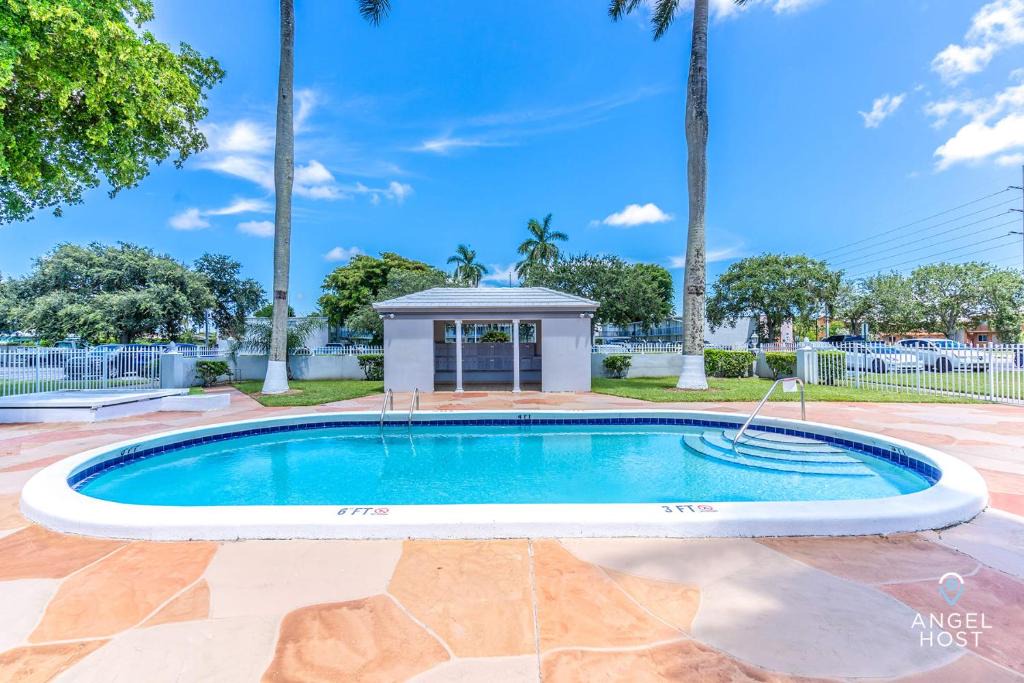 Oakland Park Apartment | Stylish Apts in Oakland Park Near Ft Lauderdale