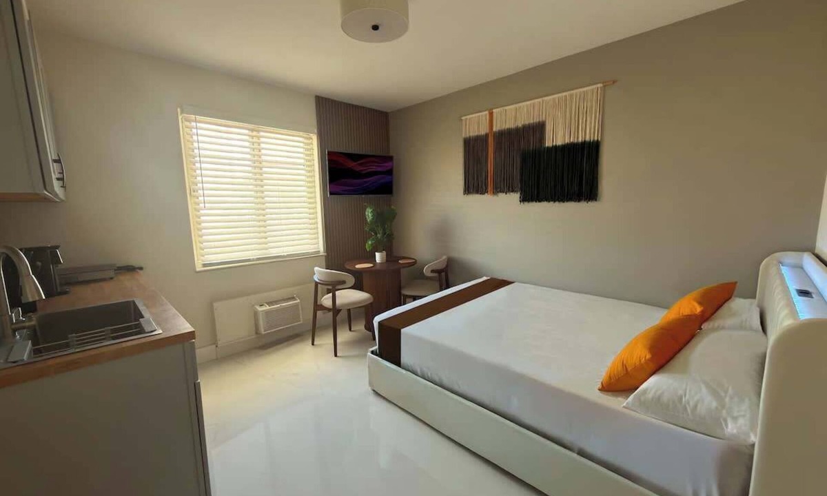 North Beach Apartment | Stylish Newly Renovated Boutique 205–Walk to Beach