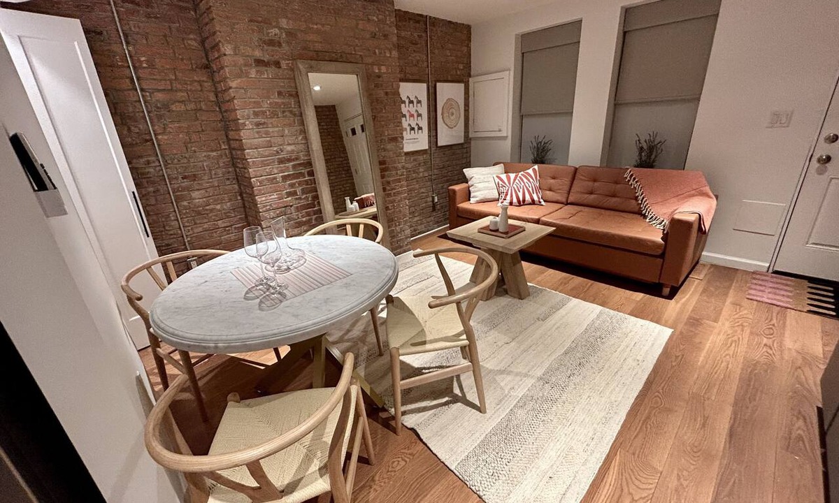 Jersey City Apartment | Stylish stay ~20 min from Manhattan, Newark Airport, Metlife Stadium
