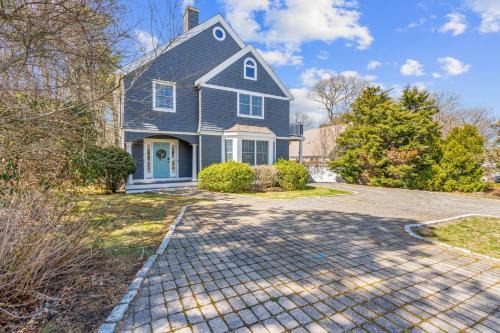 New Seabury House | Summer by the Sea - Central to all beaches & ponds