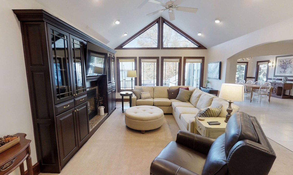 Lakeside Woods House | Sunset Serenity- Waterfront Home w/Beach, Hot Tub, Public Side, Amazing Views