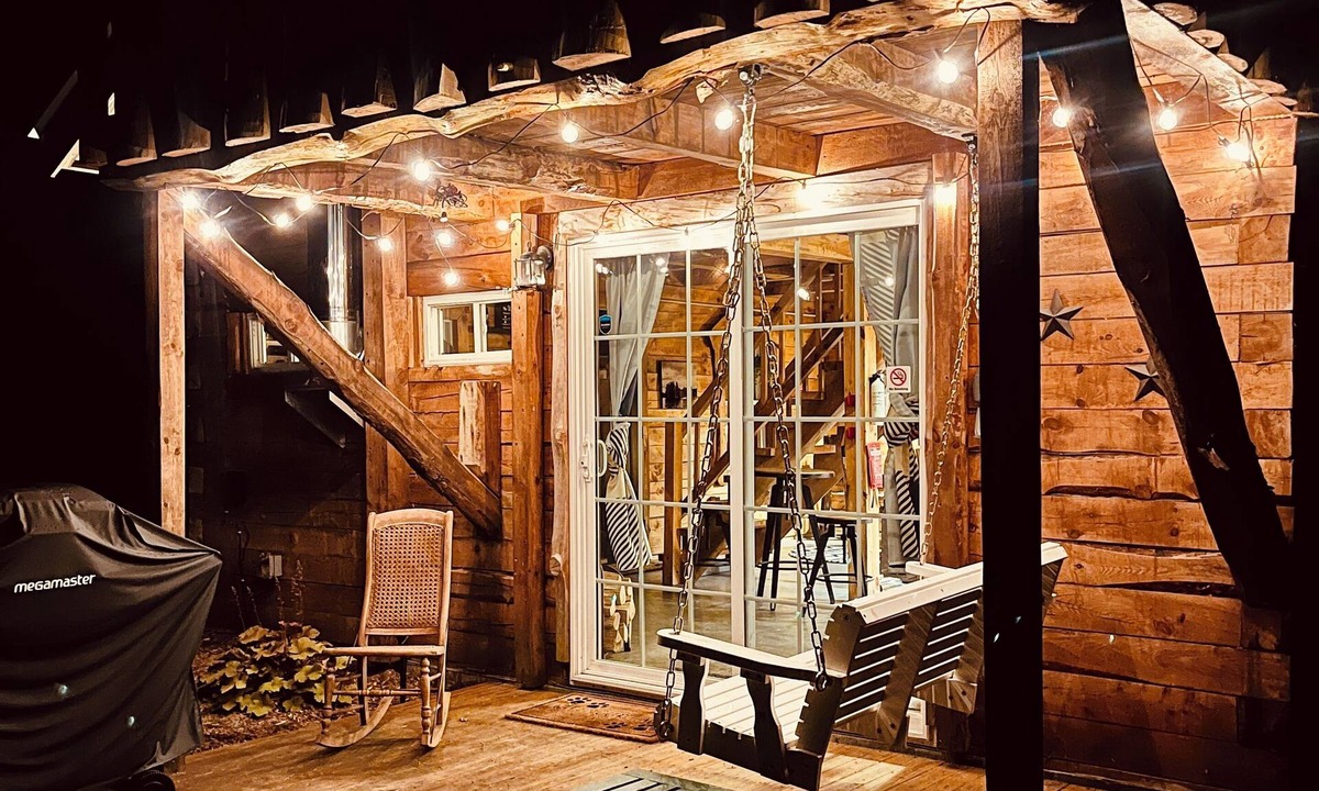 Long Lake Cabin | Super Cozy Adirondack Cabin - Close to it All!
