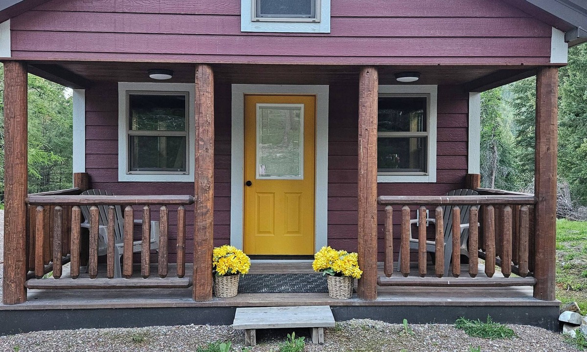 Dayton Cabin | Sweet and Simple Montana Retreat: Tucked Away