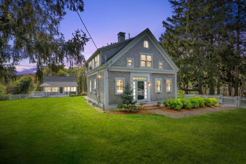 Harwich Center House | Sweet Retreat: Relax, Reconnect Unwind