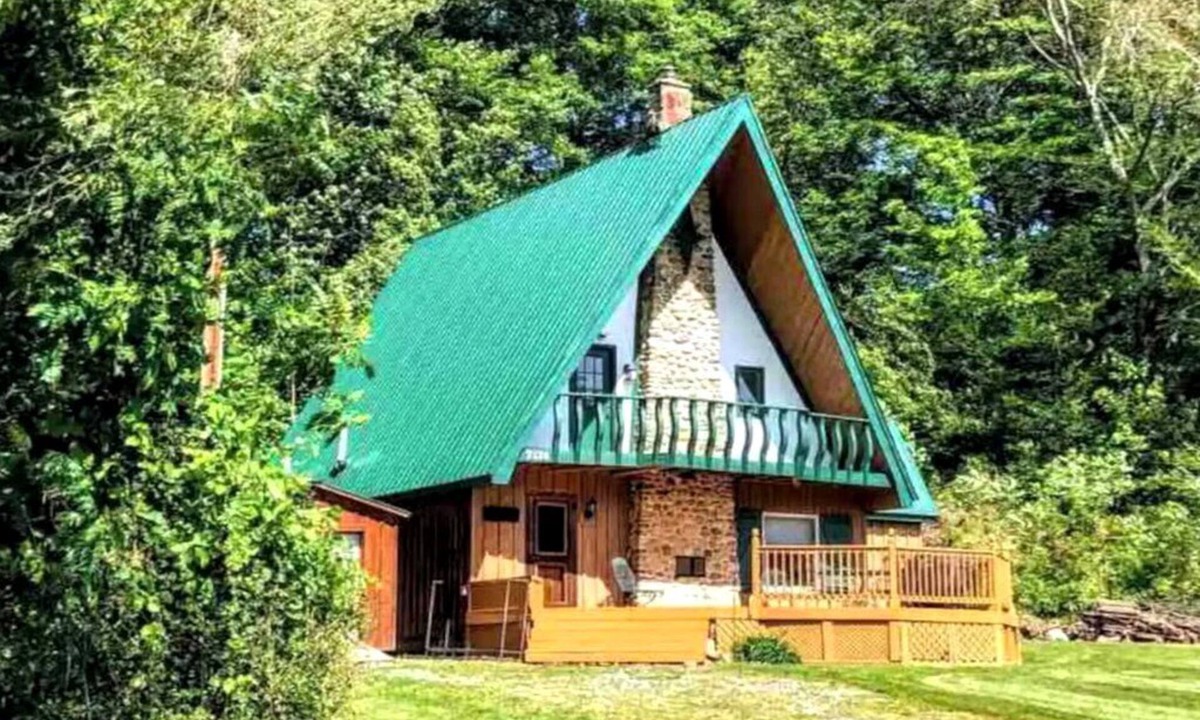 Little Valley Ski Chalet | Swiss Miss – Storybook A-Frame Retreat Near Holiday Valley