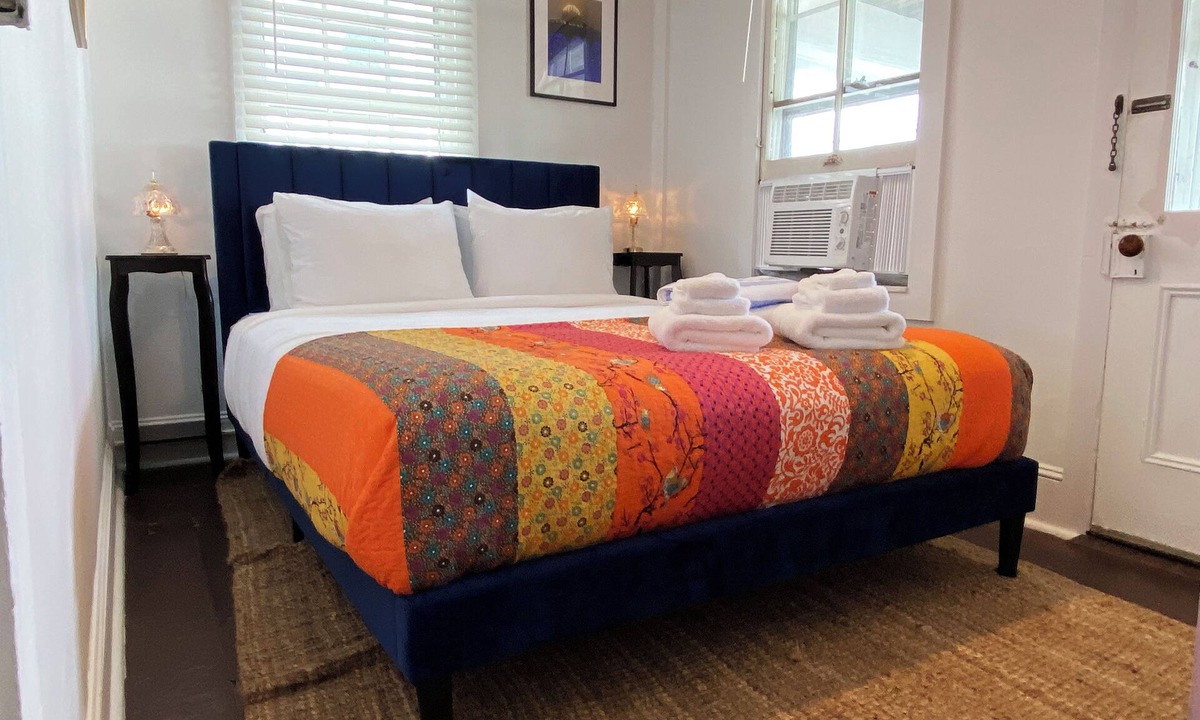 Ocean Grove House | THE ALBERT- 6 Mins Walk to Beach & Main Ave, 6 Beach Passes, Pet Friendly