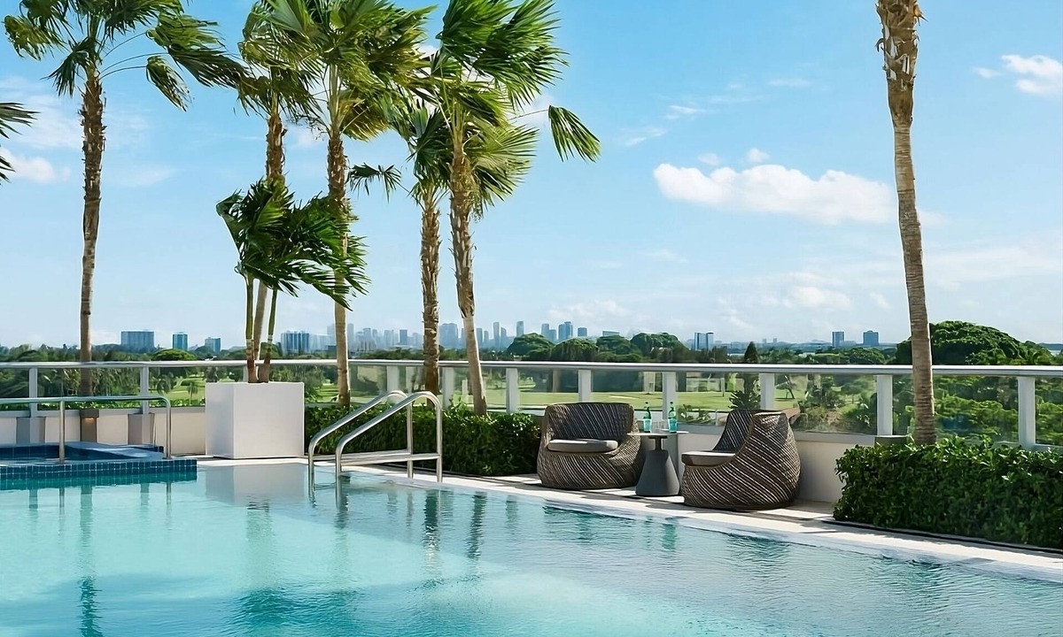 Bay Harbor Islands Hotel | The Altair Hotel Bay Harbor Miami, 4 Deluxe Double Queen Rooms With Balcony!