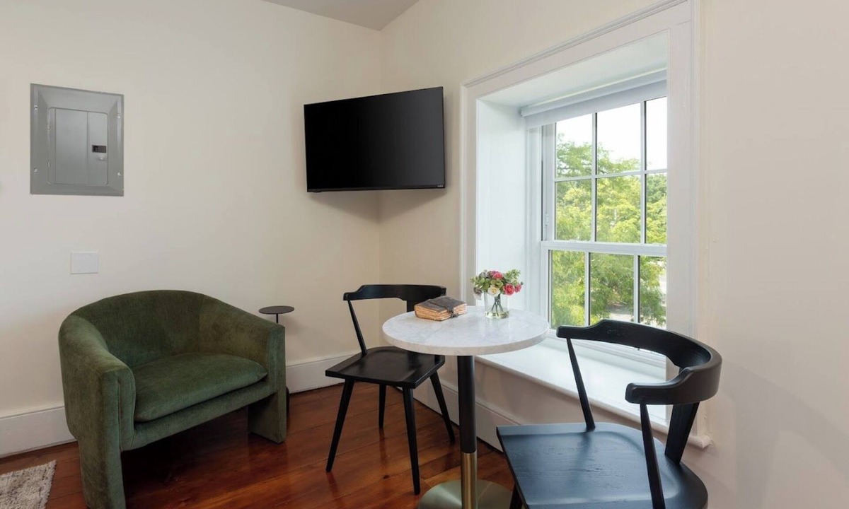 Lewiston Apartment | The Barton