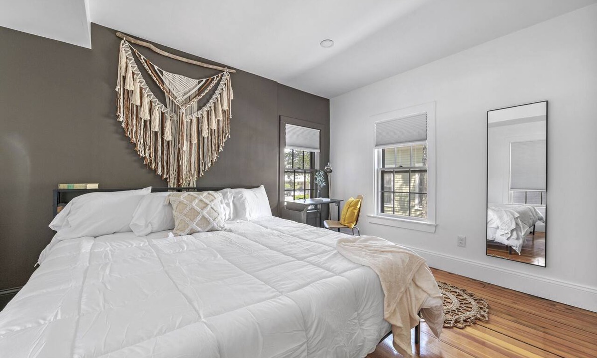 Rockport Apartment | The Bookstore · Private Parking · King Beds · Downtown Rockport