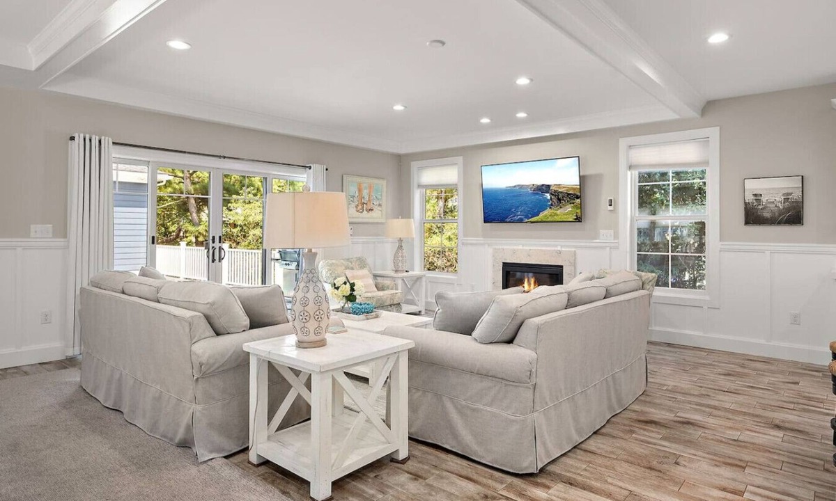 Fenwick Island House | The Coastal Oasis – Storm Bait Luxury