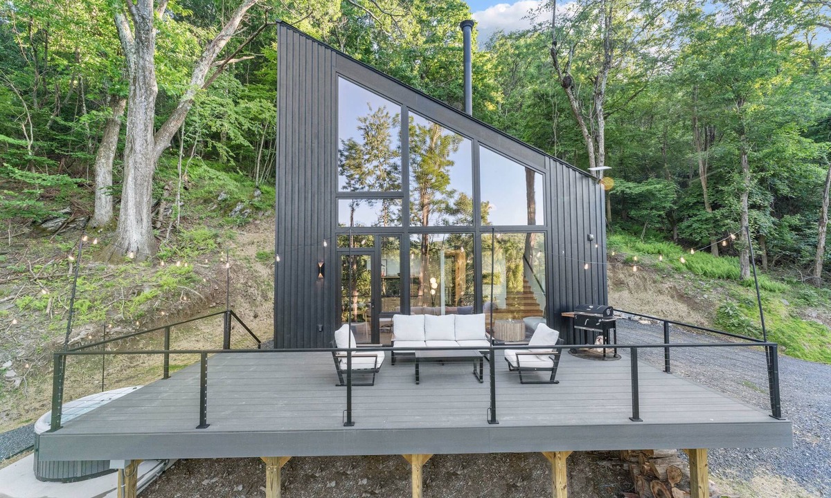 Stanley House | the denhaus