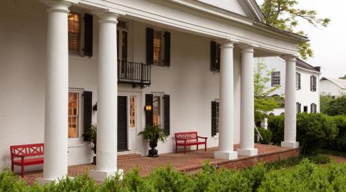 Locust Dale Hotel | The Estate at Meander