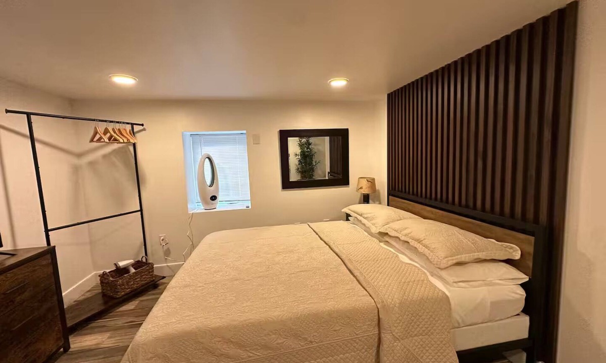 North Bergen Apartment | The Everdrian Soul – Modern Romantic Stay with NYC Vibes & Easy Access