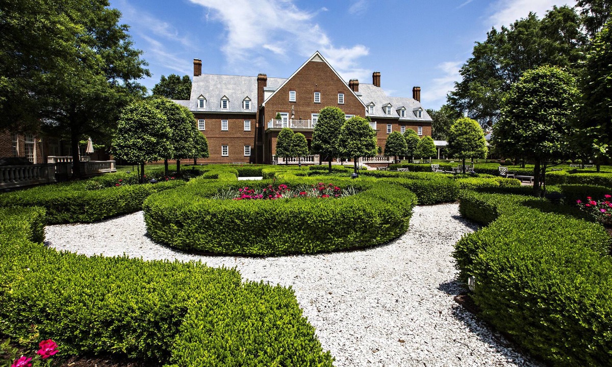 Norfolk - Virginia Beach Hotel | The Founders Inn and Spa, Tapestry Collection by Hilton